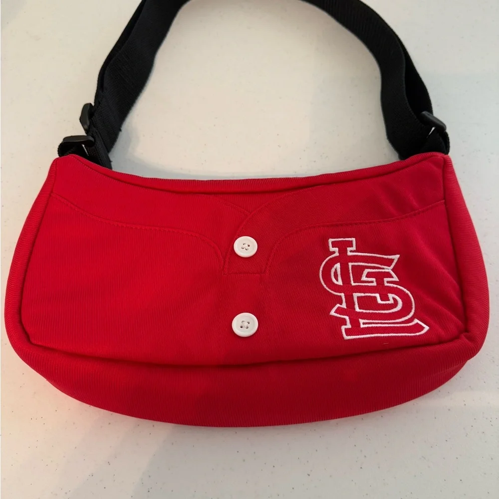 Pro*Fan*Ity St. Louis Cardinals Red Shoulder Bag *GREAT USED CONDITION* - Picture 3 of 7